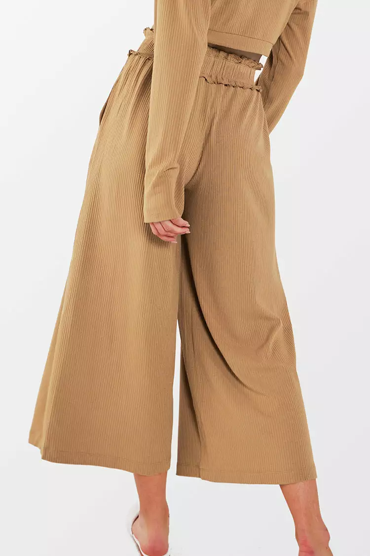 Cupshe Jubilee Elastic Waist Wide Leg Sweatpants 2 Cupshe Jubilee Elastic Waist Wide Leg Sweatpants - Image 2