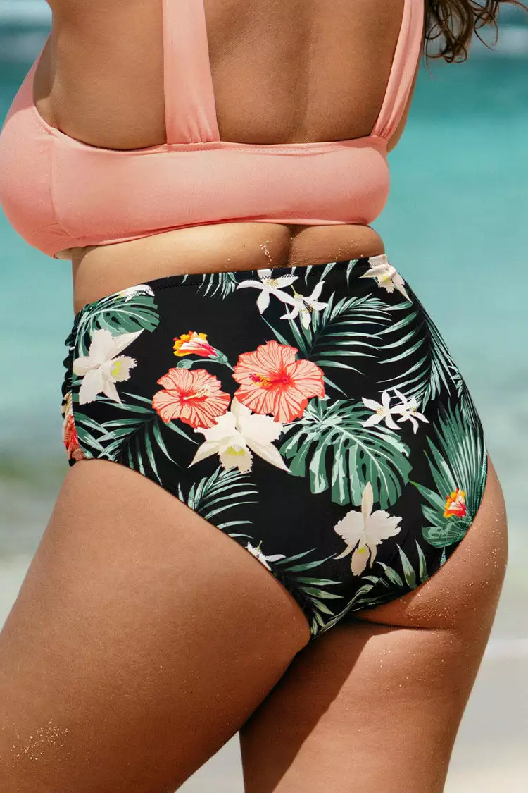 Cupshe Diamond Floral Plus Size Bikini Bottom 2 Cupshe Diamond Floral Plus Size Bikini Bottom - Image 2