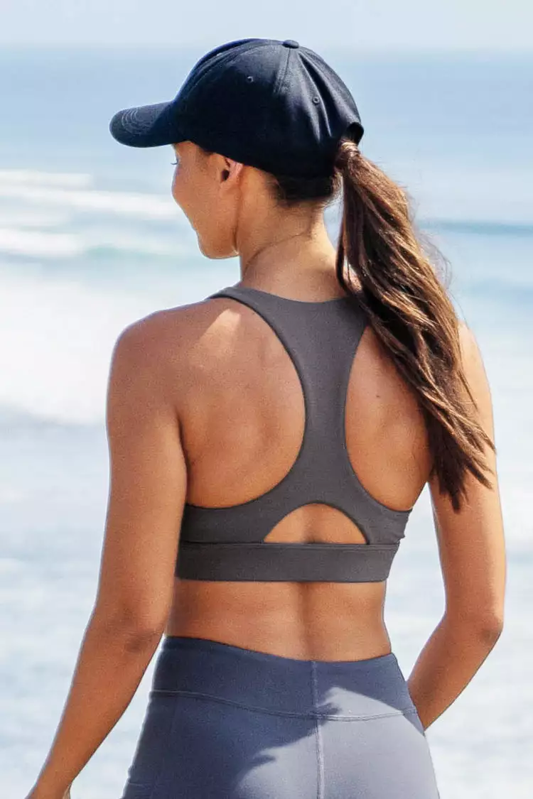 Cupshe Nightrun Twist Tank Sports Bra 2 Cupshe Nightrun Twist Tank Sports Bra - Image 2