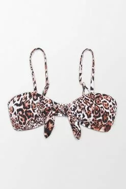 Cupshe Lara Leopard Bikini Top 6 Cupshe Lara Leopard Bikini Top -Deals Cupshe Store 2 46a74dc5 3fa6 4128 968c 61c2135f064d