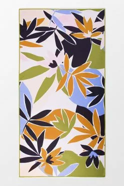Cupshe Tropical Romance Leafy Beach Blanket 6 Cupshe Tropical Romance Leafy Beach Blanket -Deals Cupshe Store 2 491b4f7c 7cb9 4a01 aa31 736e275e3559