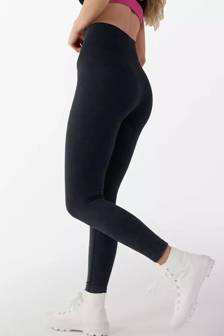 Cupshe Perfectly Black High Elastic Waisted Leggings 2 Cupshe Perfectly Black High Elastic Waisted Leggings - Image 2