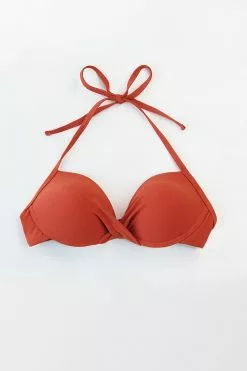 Cupshe Orange Twist Halter Bikini Top 8 Cupshe Orange Twist Halter Bikini Top -Deals Cupshe Store 2 52cc70ff 2cc0 4317 b74c 2dd7b81ece4e