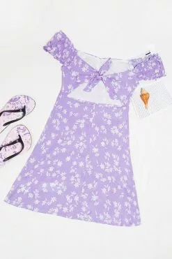 Cupshe Katarina Ditsy Frill Bow Tie Cut Out Dress 7 Cupshe Katarina Ditsy Frill Bow Tie Cut Out Dress -Deals Cupshe Store 2 694cb70e 8b6a 4912 bdf0 30dc028206bf