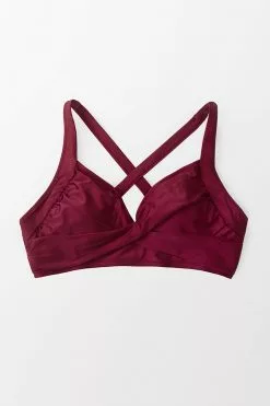 Cupshe Saige Twist Front Criss Cross Plus Size Bikini Top -Deals Cupshe Store 2 6c20fda6 9c03 4cef b21d 3f719d6ebbb3