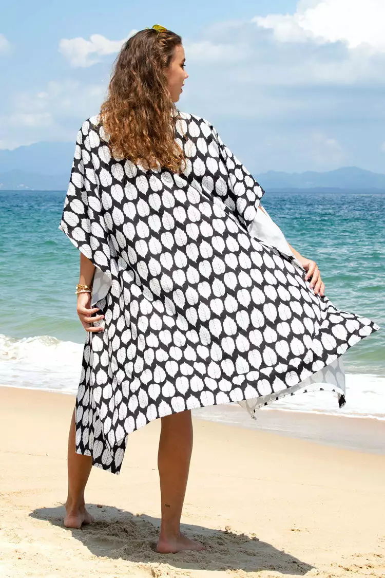 Cupshe Julissa Black and White Leafy Kaftan Cover Up 2 Cupshe Julissa Black and White Leafy Kaftan Cover Up - Image 2