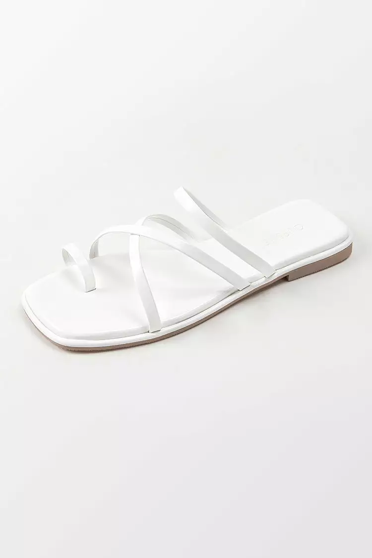 Cupshe Cabana Party Strappy Thong Sandals 2 Cupshe Cabana Party Strappy Thong Sandals - Image 2