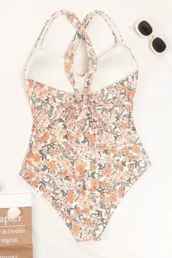Cupshe Elodie Floral Plus Size One Piece Swimsuit 7 Cupshe Elodie Floral Plus Size One Piece Swimsuit -Deals Cupshe Store 2 808a744d d44d 4f1c bceb 69c735d98c7d