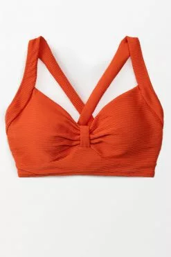 Cupshe Kora Crisscross Plus Size Bikini Top 6 Cupshe Kora Crisscross Plus Size Bikini Top -Deals Cupshe Store 2 82dd2034 7a92 4caf 8ce4 2c2bb9de661a