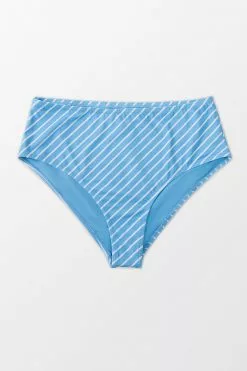 Cupshe Julie Blue Striped Plus Size Bikini Bottom 6 Cupshe Julie Blue Striped Plus Size Bikini Bottom -Deals Cupshe Store 2 89ce5351 aa49 461f 920c 1da039c58733