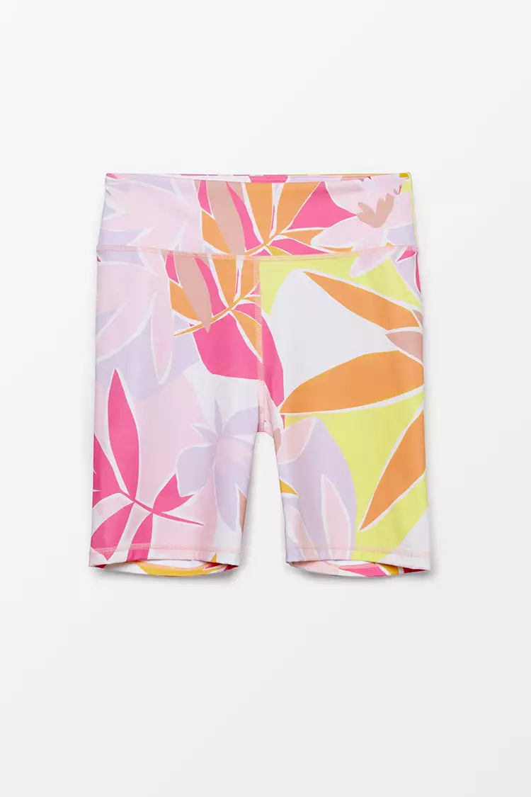 Cupshe Paradise Leaf Print Bike Shorts 2 Cupshe Paradise Leaf Print Bike Shorts - Image 2