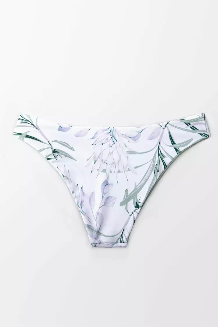 Cupshe Reversible Low Rise Bikini Bottom 4 Cupshe Reversible Low Rise Bikini Bottom - Image 4