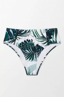 Cupshe Madelyn Tropical Plus Size Bikini Bottom -Deals Cupshe Store 2 98cb3364 3602 4bae a51e 1aa43c2ffed0