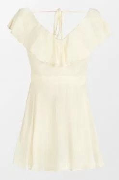 Cupshe Raelynn V-neck Ruffle Mini Dress 8 Cupshe Raelynn V-neck Ruffle Mini Dress -Deals Cupshe Store 2 b6e4b778 f6d7 4458 ae7a bc3d701c0a27