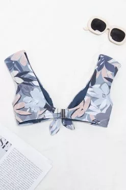 Cupshe Kirstin Tropical Bunny Tie Bikini Top -Deals Cupshe Store 2 d46fbebc 00a6 4fd6 a0ba 11b171f93308