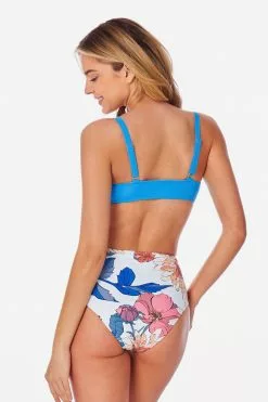 Cupshe Blue and Floral Cutout Knotted Bikini 8 Cupshe Blue and Floral Cutout Knotted Bikini -Deals Cupshe Store 2 dbd2afb7 c642 4d4e 88e8 d2b68a56bd63