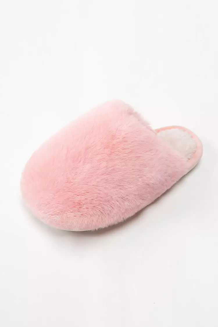 Cupshe Lucky Faux Rabbit Fur Fluffy Slippers 2 Cupshe Lucky Faux Rabbit Fur Fluffy Slippers - Image 2