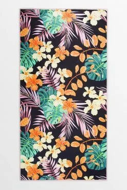Cupshe Midnight Tropic Floral Beach Blanket 6 Cupshe Midnight Tropic Floral Beach Blanket -Deals Cupshe Store 2 eabd2b58 c89b 4ca1 92cd ddecb913b8fb