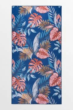 Cupshe Tropical Lush Leafy Beach Blanket 8 Cupshe Tropical Lush Leafy Beach Blanket -Deals Cupshe Store 2 f2a7debd ecbb 4a72 8e34 853bf9c43d8f