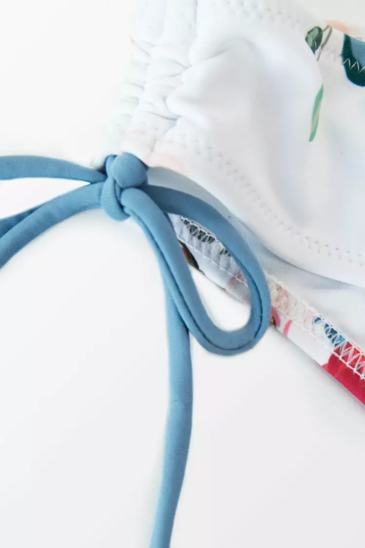 Cupshe Knotted Cap Sleeves Drawstring Bikini 3 Cupshe Knotted Cap Sleeves Drawstring Bikini - Image 3