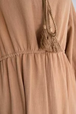 Cupshe Ruby V-neck Midi Dress 8 Cupshe Ruby V-neck Midi Dress -Deals Cupshe Store 3 02024a6a e612 48a6 a476 edd69561ab96