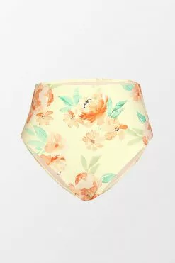 Cupshe Relaxing Flowers High Waist Plus Size Bikini Bottom 6 Cupshe Relaxing Flowers High Waist Plus Size Bikini Bottom -Deals Cupshe Store 3 0732be9f d432 4384 beed a454a7c0942a