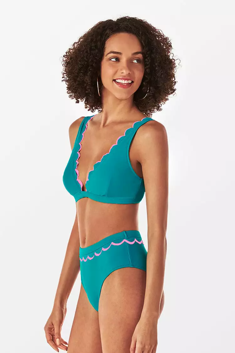 Cupshe Aqua and Pink Scalloped Bikini 5 Cupshe Aqua and Pink Scalloped Bikini - Image 5
