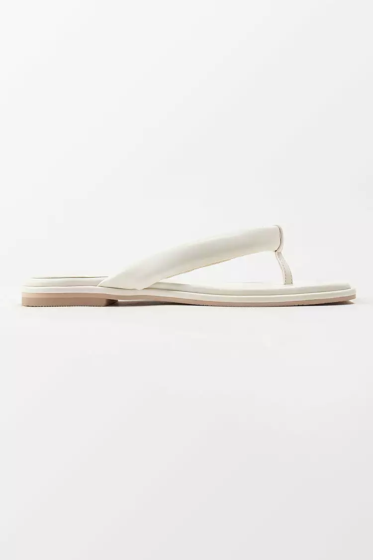 Cupshe Sweetpea Minimalist Thong Sandals 3 Cupshe Sweetpea Minimalist Thong Sandals - Image 3