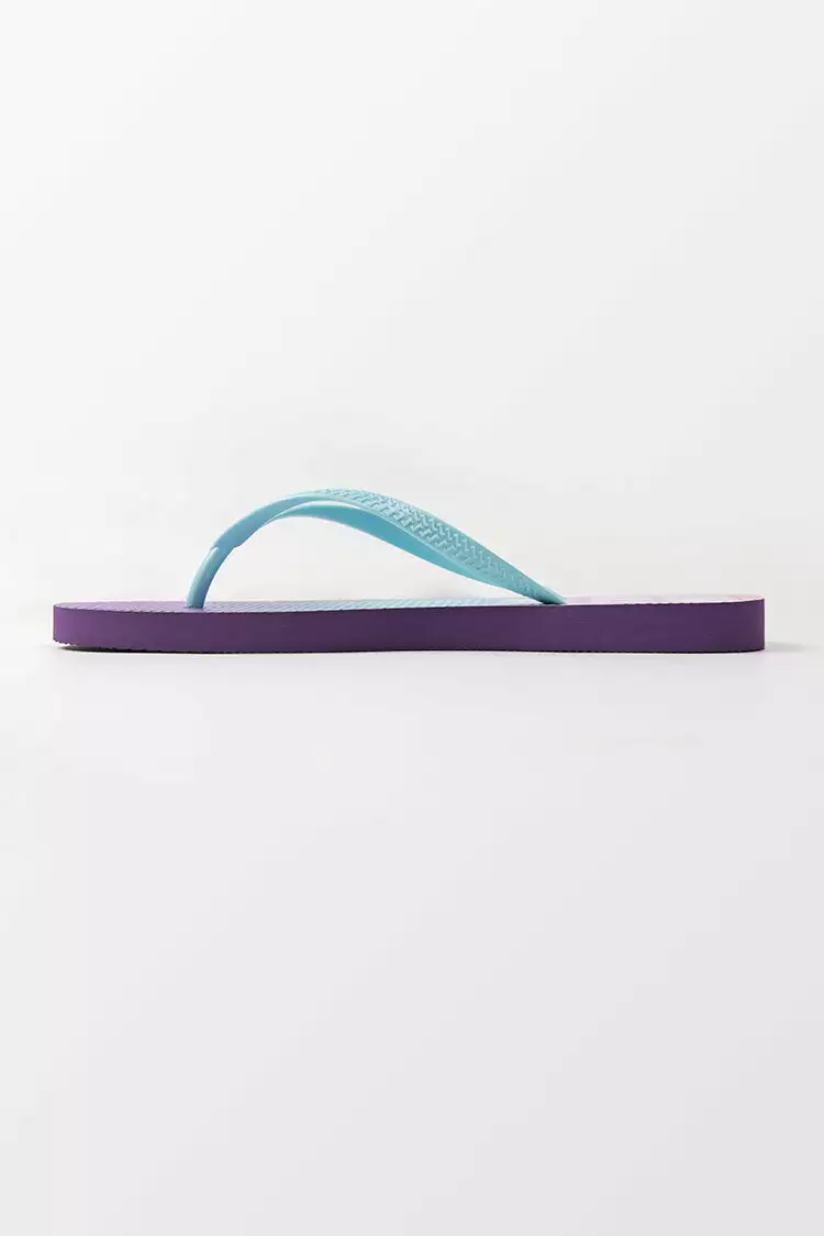 Cupshe Summer Love Gradient Flip Flops 4 Cupshe Summer Love Gradient Flip Flops - Image 4