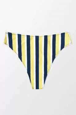 Cupshe Michelle Striped Plus Size Bikini Bottom -Deals Cupshe Store 3 16466ac5 646b 4de6 bed3 bb38ff7ea689