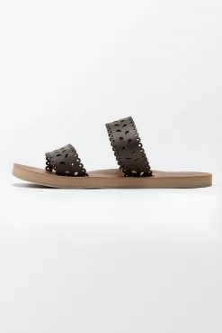 Cupshe Tempe Hollow Out Slide Sandals 6 Cupshe Tempe Hollow Out Slide Sandals -Deals Cupshe Store 3 23b027aa 6b62 40da 9319 43d2f9b395d6