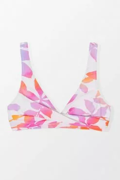 Cupshe Wanderlust Floral Molded Wrap Front Bralette Bikini Top 6 Cupshe Wanderlust Floral Molded Wrap Front Bralette Bikini Top -Deals Cupshe Store 3 2 97d7b9ba 6e22 4fcc adab a845a06a9acd