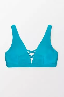 Cupshe Cynthia Plunge Back Tie Plus Size Bikini Top -Deals Cupshe Store 3 2b1bffe3 b027 4fa5 a3c7 0fdf601bec69