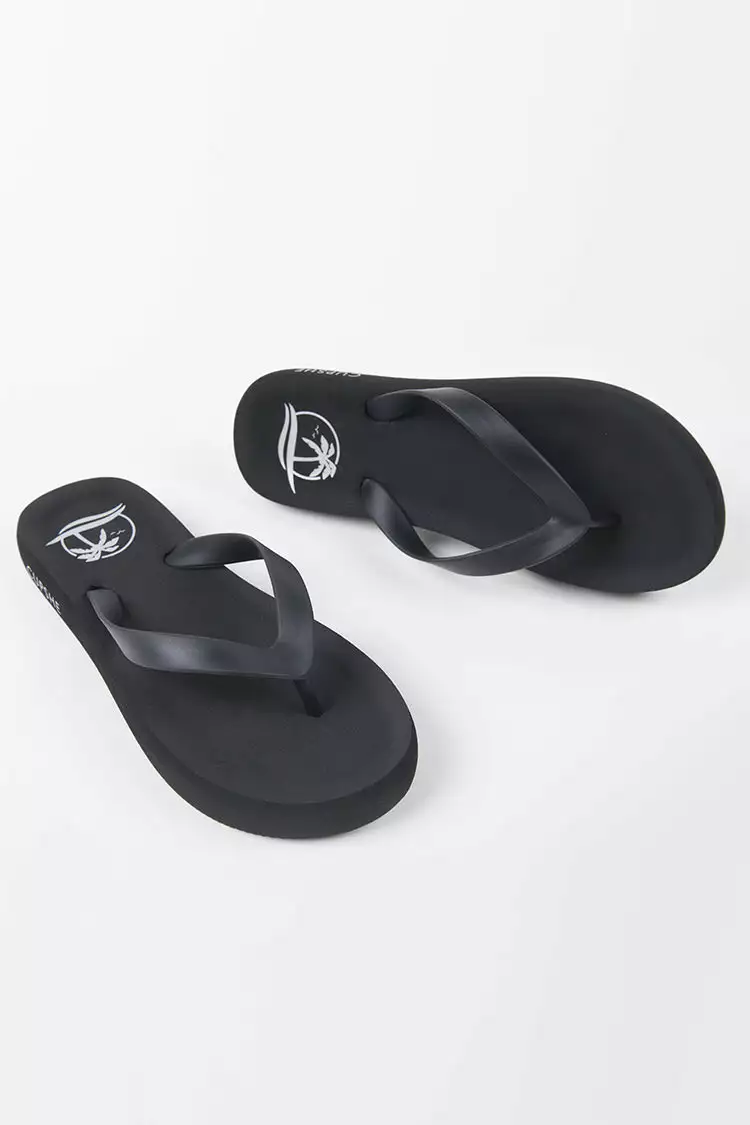 Cupshe Sand Bar Black Flip Flops 3 Cupshe Sand Bar Black Flip Flops - Image 3
