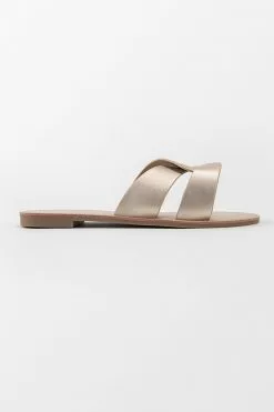 Cupshe Sunbeam Cross Strap Slide Sandals 6 Cupshe Sunbeam Cross Strap Slide Sandals -Deals Cupshe Store 3 3492edce 9c93 4752 ae45 cfa531feeba7