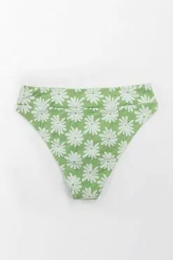 Cupshe Light Green Floral High Waisted Bikini Bottom 11 Cupshe Light Green Floral High Waisted Bikini Bottom -Deals Cupshe Store 3 351add06 bf52 4012 8fcf f2c1f8bbf082