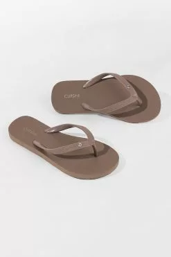 Cupshe Sand Bar Rhinestone Golden Flip Flops 6 Cupshe Sand Bar Rhinestone Golden Flip Flops -Deals Cupshe Store 3 3 3fbd2890 778a 42c9 9479 cf8d800bd027