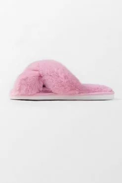 Cupshe Karter Pink Cross Strap Slippers 6 Cupshe Karter Pink Cross Strap Slippers -Deals Cupshe Store 3 42b57415 6226 4f08 b461 2552477f2643
