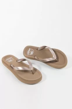 Cupshe Sand Bar Flip Flops 6 Cupshe Sand Bar Flip Flops -Deals Cupshe Store 3 43e5bdf8 91ca 4caa b998 157e8c233784