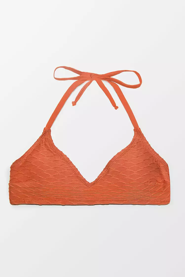 Cupshe Eloise Textured Halter Bikini Top 3 Cupshe Eloise Textured Halter Bikini Top - Image 3