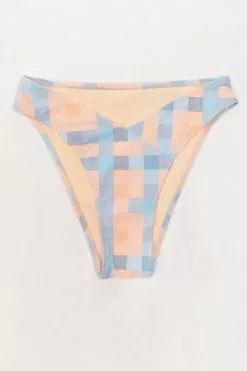 Cupshe Jaida Checkered High Cut Bikini Bottom 9 Cupshe Jaida Checkered High Cut Bikini Bottom -Deals Cupshe Store 3 44bc35b5 7d19 46d9 9eb1 be5ee0540ed7