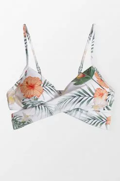 Cupshe Myra Floral Tie Back Bikini Top 6 Cupshe Myra Floral Tie Back Bikini Top -Deals Cupshe Store 3 45dd5908 e1c9 49fe a7be a72601266204