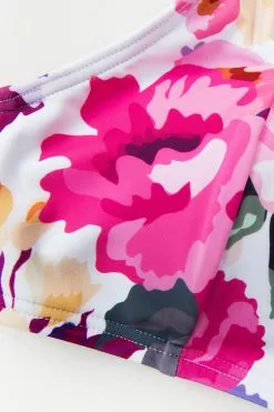 Cupshe Zaria Floral Square Neck Bikini Top 9 Cupshe Zaria Floral Square Neck Bikini Top -Deals Cupshe Store 3 48e404d4 1fc1 4723 8cbc 536eba485608