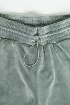 Cupshe Rosewood Green Elastic Waisted Carrot Sweatpants 7 Cupshe Rosewood Green Elastic Waisted Carrot Sweatpants -Deals Cupshe Store 3 4a3ab029 2ab3 4e75 8a47 f241b3c781b3