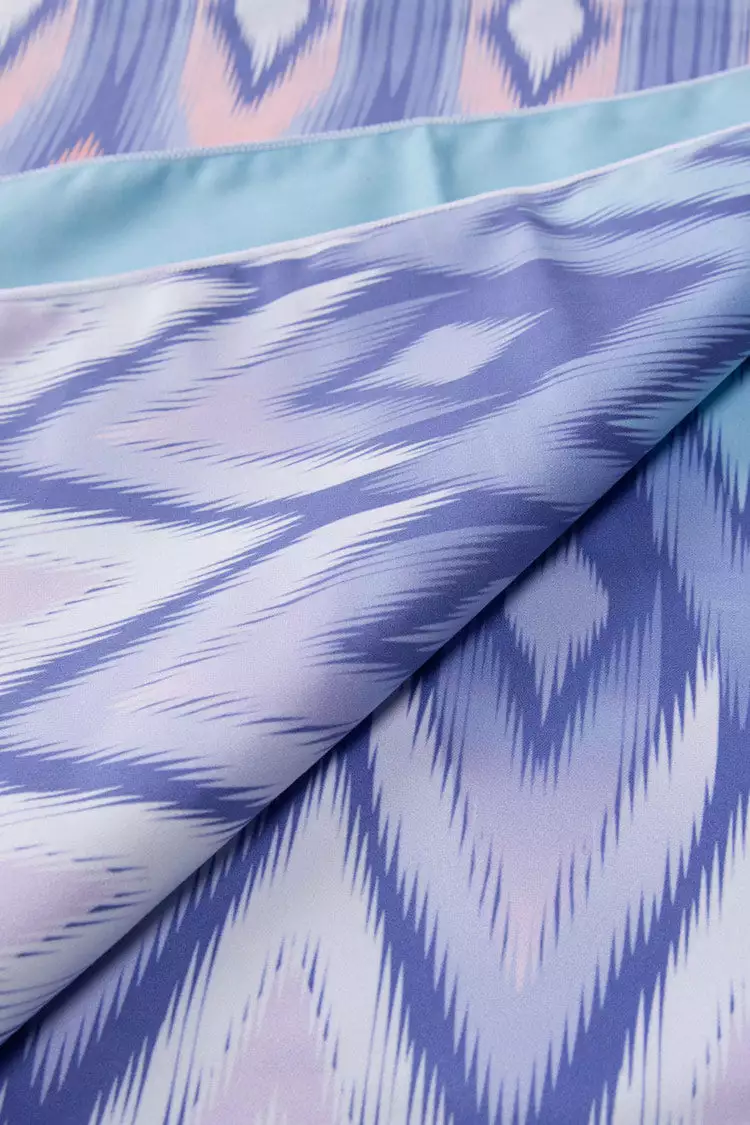 Cupshe Blue Charm Geo Print Beach Blanket 4 Cupshe Blue Charm Geo Print Beach Blanket - Image 4