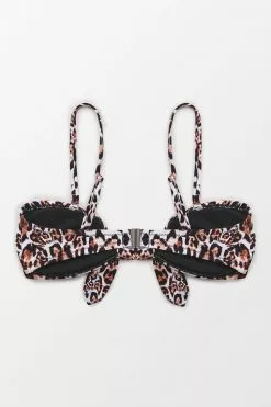 Cupshe Lara Leopard Bikini Top 7 Cupshe Lara Leopard Bikini Top -Deals Cupshe Store 3 50fdee39 5d3a 4a2a b41a 9a6aa5626113