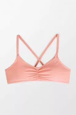 Cupshe Paola Ruched Front Crisscross Bikini Top 6 Cupshe Paola Ruched Front Crisscross Bikini Top -Deals Cupshe Store 3 524a7f1f 1a4a 465f 927b c7c7294c07d8