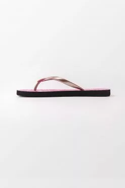 Cupshe Flare Paisley Flip Flops 6 Cupshe Flare Paisley Flip Flops -Deals Cupshe Store 3 5415face d25d 4560 a015 d25ad663f423