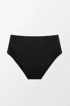 Cupshe Patricia Floral Twist Plus Size Bikini Bottom 7 Cupshe Patricia Floral Twist Plus Size Bikini Bottom -Deals Cupshe Store 3 5443f7df 1c93 41cf 85ff 2faf475c36ea