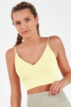 Cupshe Pixie V-neck Fixed Straps Cami Top 5 Cupshe Pixie V-neck Fixed Straps Cami Top -Deals Cupshe Store 3 58382f29 8a69 4574 b690 d73952119dc1